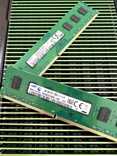 RAM PC Samsung 8GB DDR3 1600MHz | Tương Thích Cao, Hiệu Năng Ổn 9